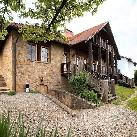 Donauresidenz Apartment Dunabogdany Bagian luar foto